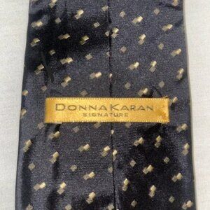 Donna Karan Signature Mens Silk Tie